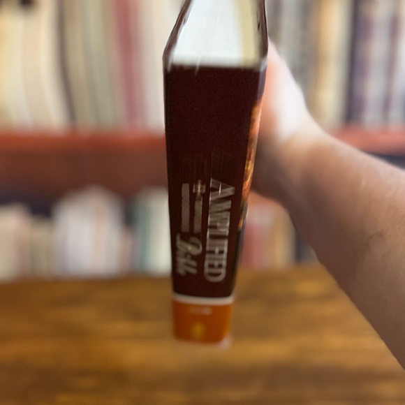 Amplified Topical Reference Bible, Hardcover ISBN: 9780310934745 - Picture 3 of 7